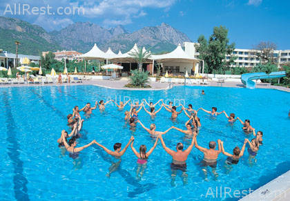Mirage Park Resort 14